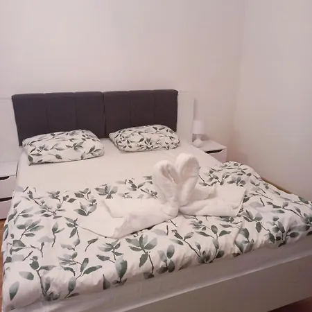 Apartment Leon